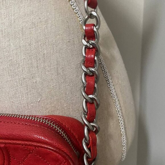 Tory Burch Camera Bag - Picture 3 of 7